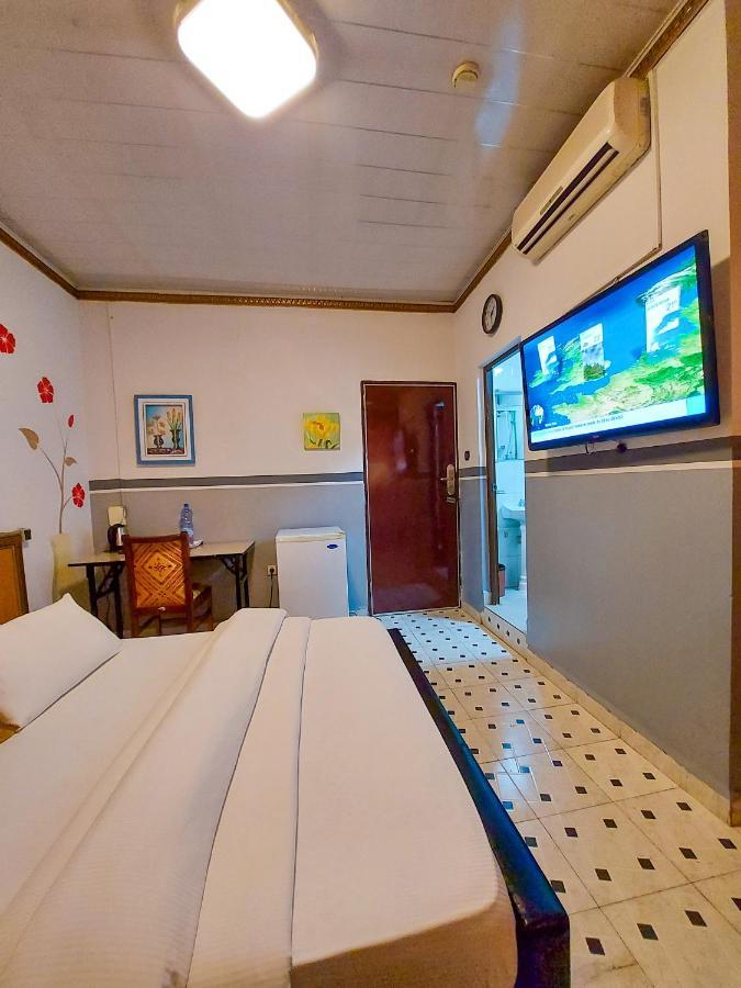 Hotel Relax Kinshasa Exterior foto