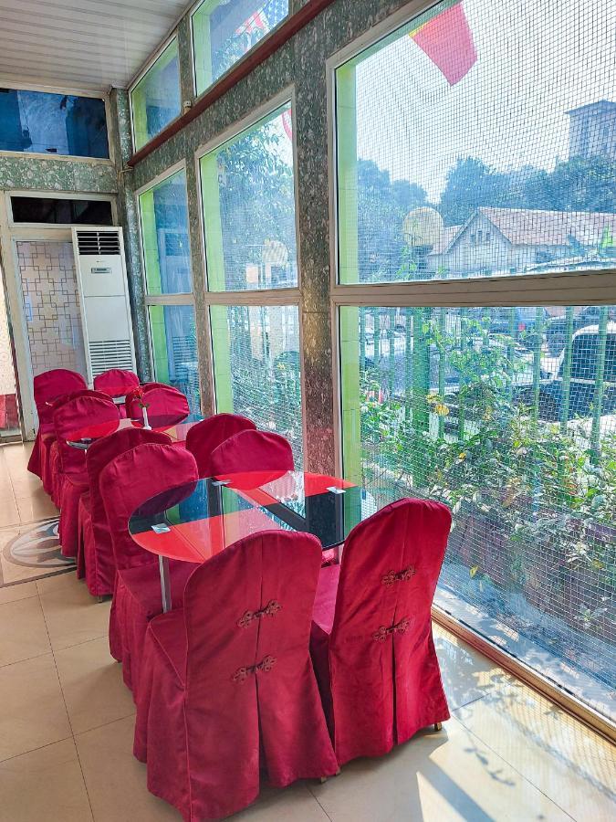 Hotel Relax Kinshasa Exterior foto