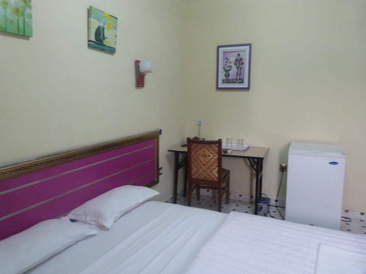 Hotel Relax Kinshasa Exterior foto